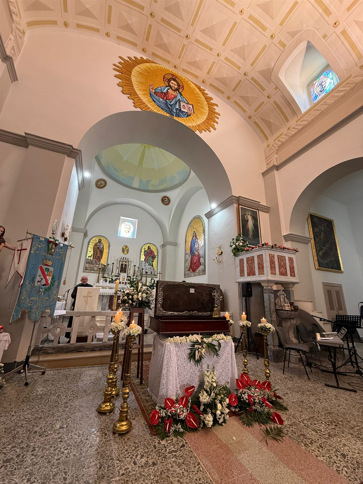 PHOTO-2026-04-12-15-13-39